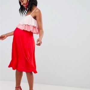 Maternity Dress
With breast feeding opening
Light weight and colorful